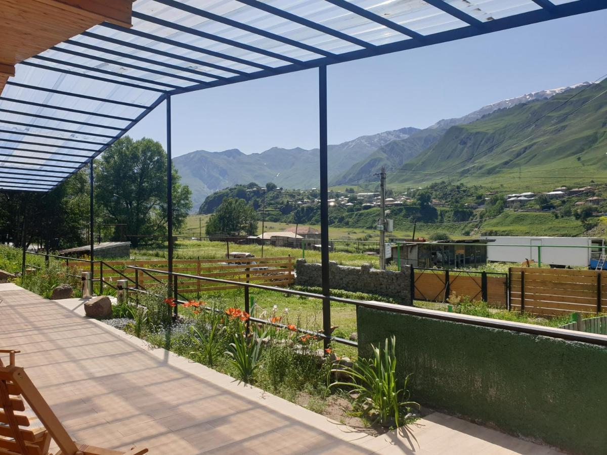 Hotel Tornisa Kazbegi エクステリア 写真